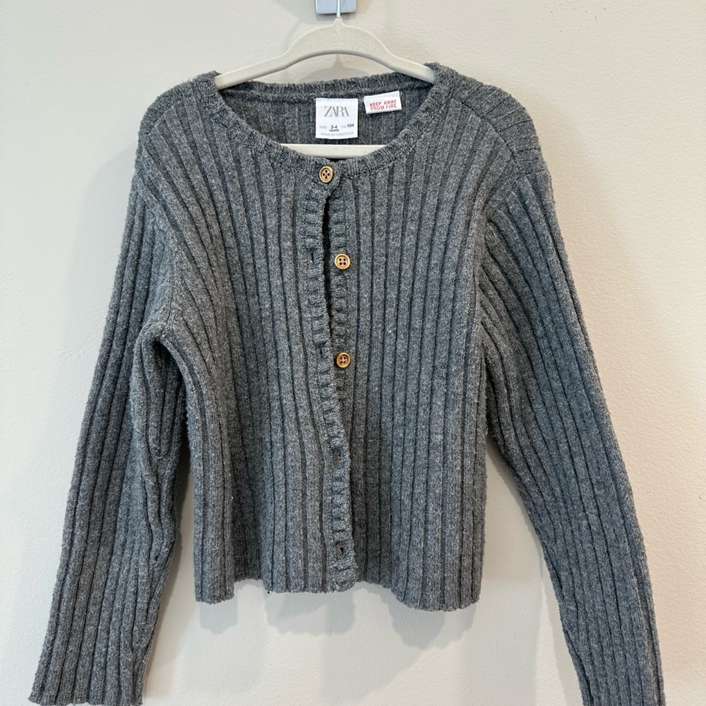 Zara Kids Gray Ribbed Little Girls Sweater size 3-4y